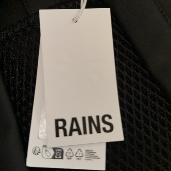 Rains Backpack NWT - Picture 3 of 4